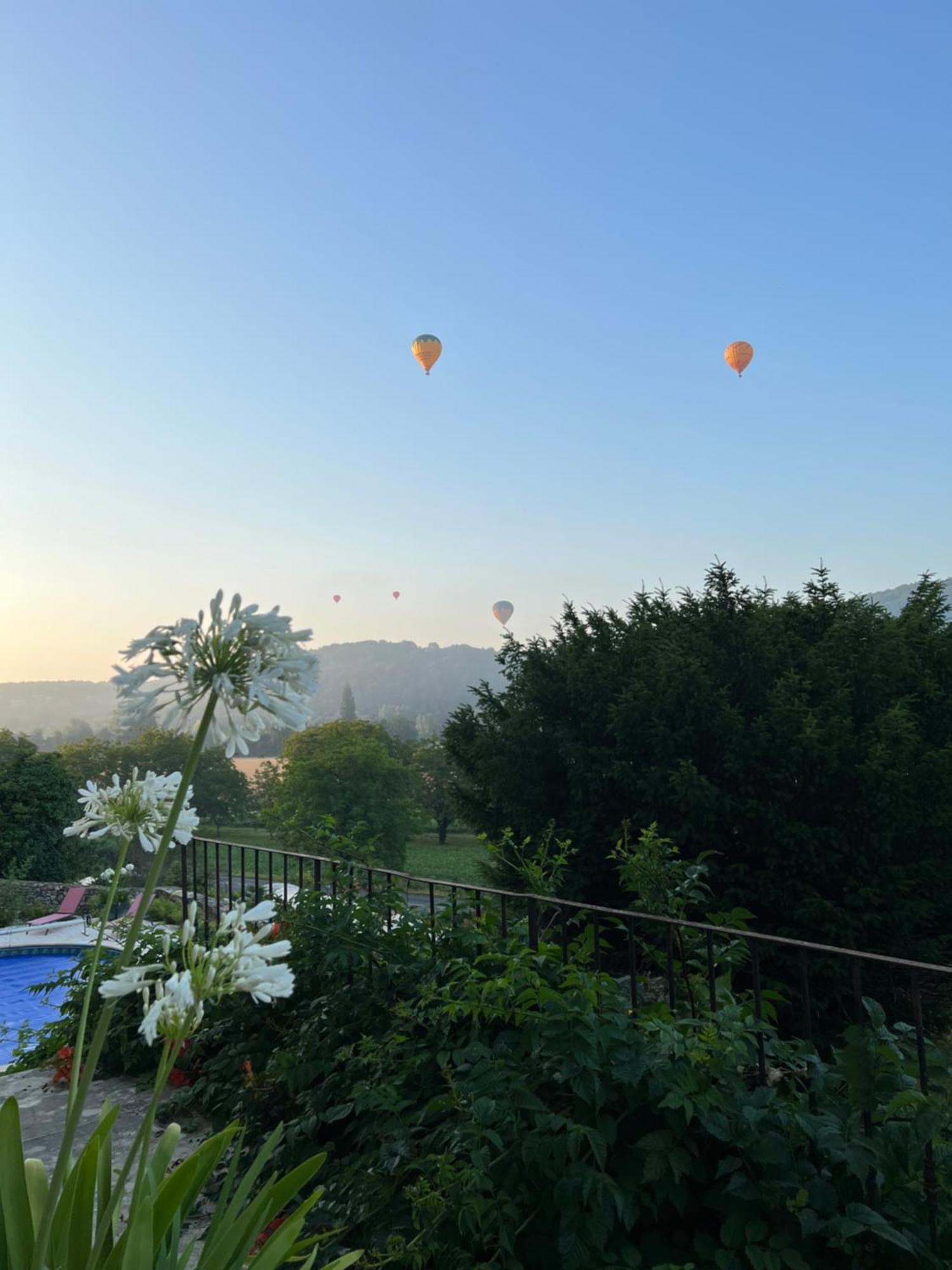 Le Clos De L'Ane Dentelle 韦扎克 外观 照片